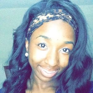 Meet your Posher, Latisha